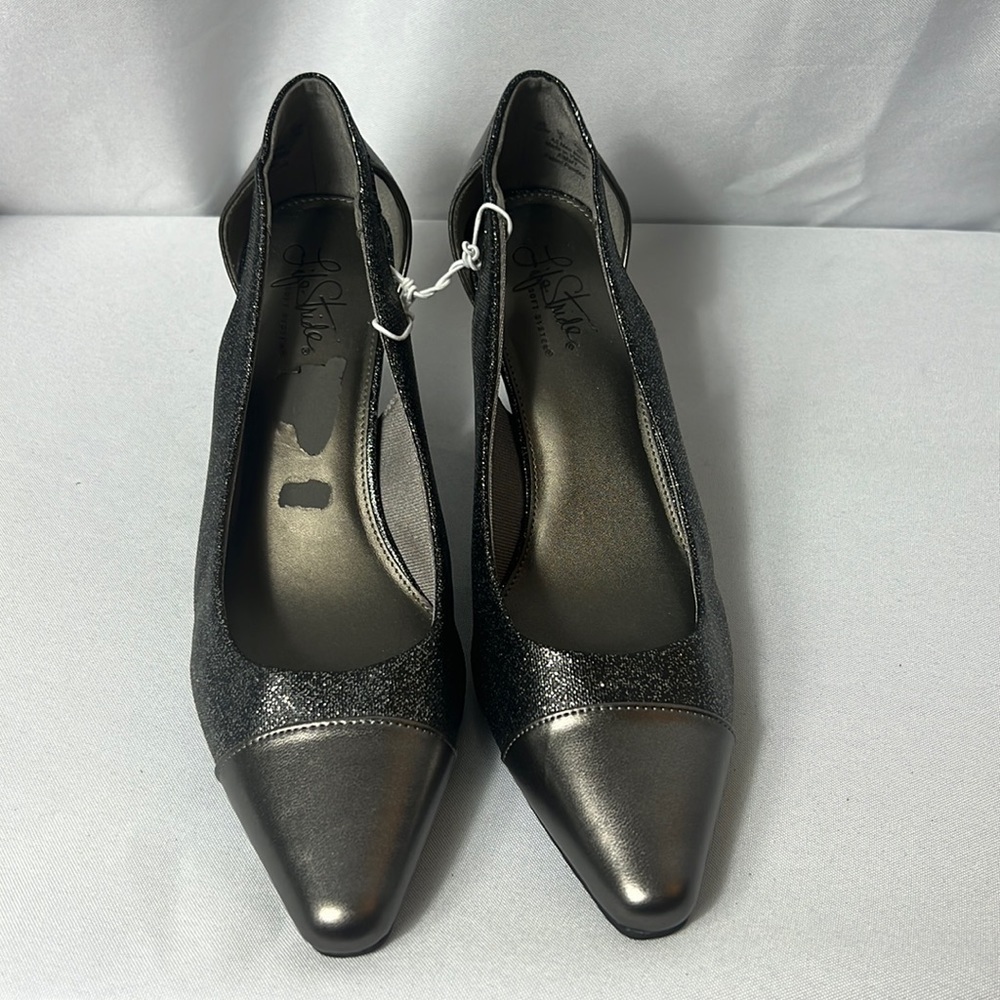 Life Stride Pumps